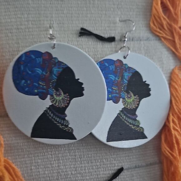 Colorful Silhouette Earrings - Picture 1 of 2